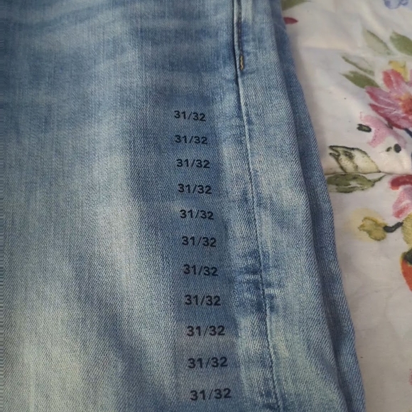 American Eagle jeans - Picture 8 of 16